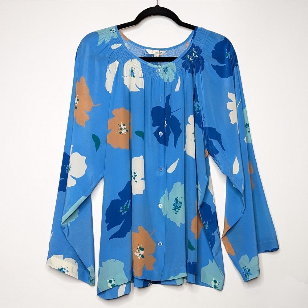 Tucker NYC Flare Sleeve Classic Blouse Cornflower Poppies in Silk Crepe de Chine
